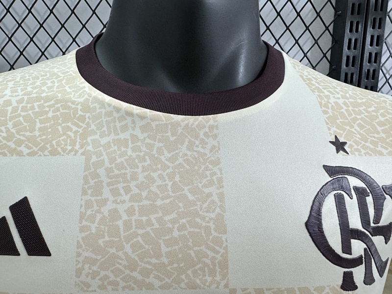 Flamengo Camiseta de Entrenamiento Versión Jugador 2024/25 (Blanca) 3