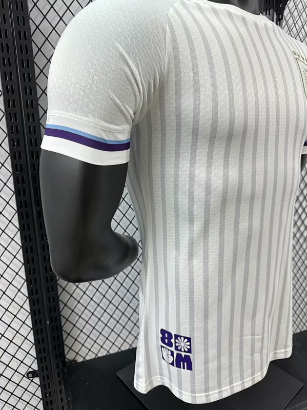 Uruguay Visitante Versión Jugador 2024 (Blanca) 6