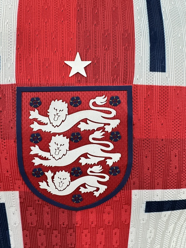 Inglaterra Edición Especial Versión Jugador 2024/25 (Blanca) 5