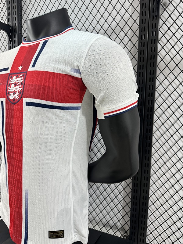 Inglaterra Edición Especial Versión Jugador 2024/25 (Blanca) 7
