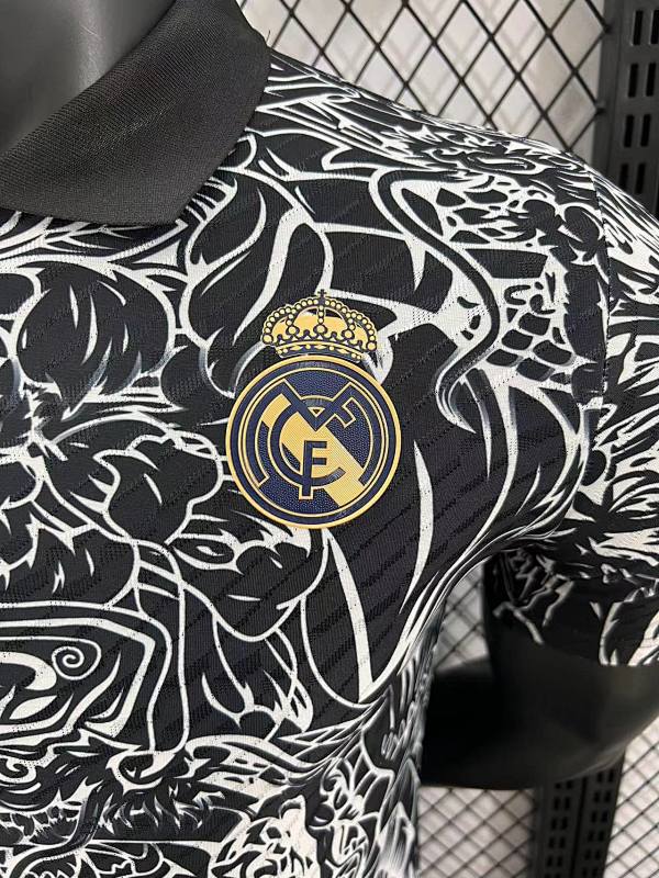 Real Madrid Edición Especial Diseño 7 Versión Jugador 2024/25 (Negra) 5