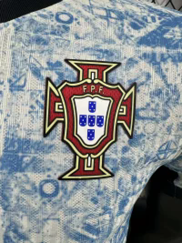 Portugal Visitante Versión Jugador 2024 (Blanca) 5