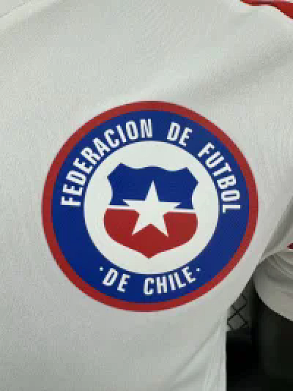 Chile Visitante Versión Jugador 2024 (Blanca) 5