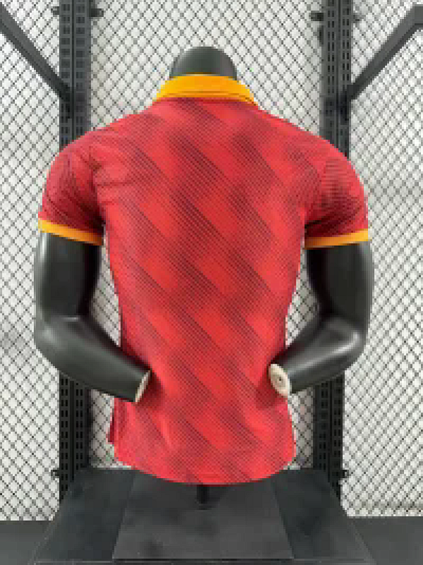 AS Roma Cuarta Versión Jugador 2024/25 (Roja) 2