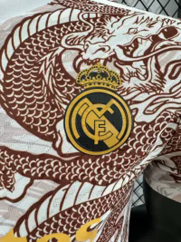 Real Madrid Edición Especial Diseño 5 Versión Jugador 2024/25 (Blanca) 5