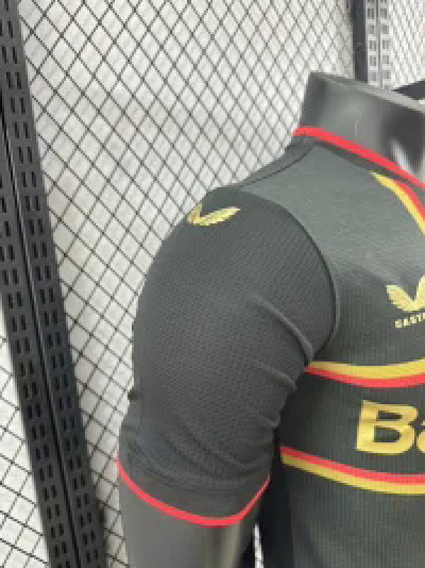 Bayer Leverkusen Edición Especial Versión Jugador 2024/25 (Negra) 8
