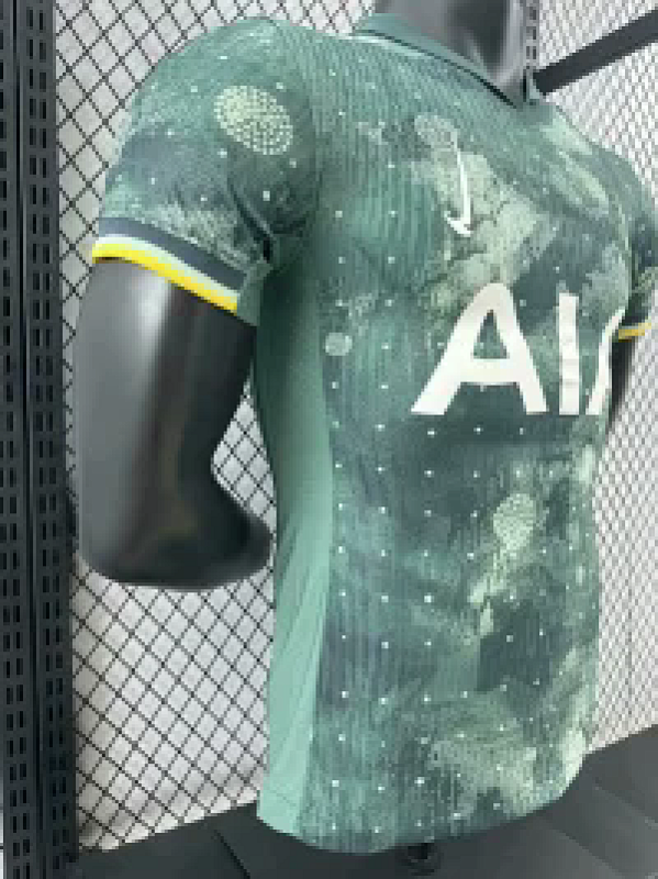Tottenham Hotspur Tercera Versión Jugador 2024/25 (Verde) 6