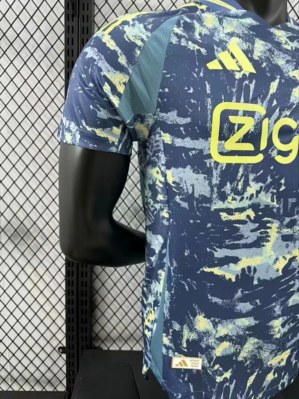 Ajax Visitante Versión Jugador 2024/25 (Azul) 4