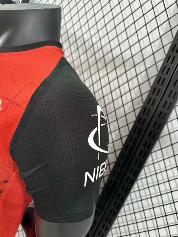 Bayer Leverkusen Local Versión Jugador 2024/25 (Roja) 9