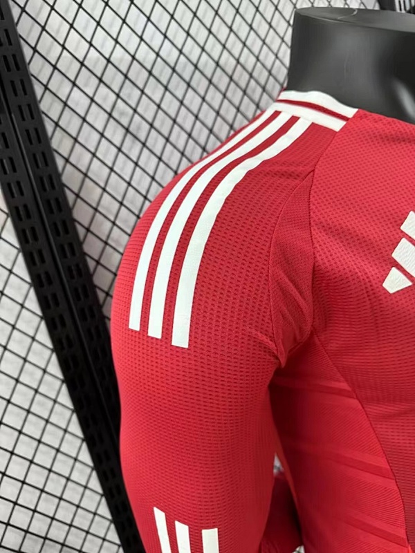Manchester United Local Versión Jugador 2024/25 (Roja, Manga Larga) 8