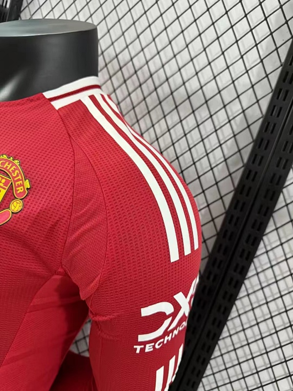 Manchester United Local Versión Jugador 2024/25 (Roja, Manga Larga) 9