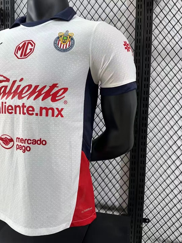 Chivas Guadalajara Tercera Versión Jugador 2024/25 (Blanca) 7