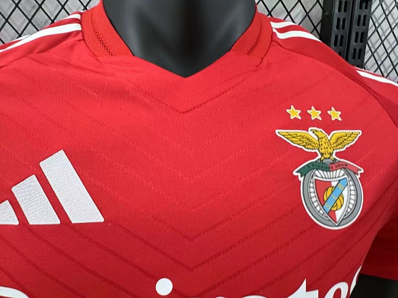 Benfica Local Versión Jugador 2024/25 (Roja) 3