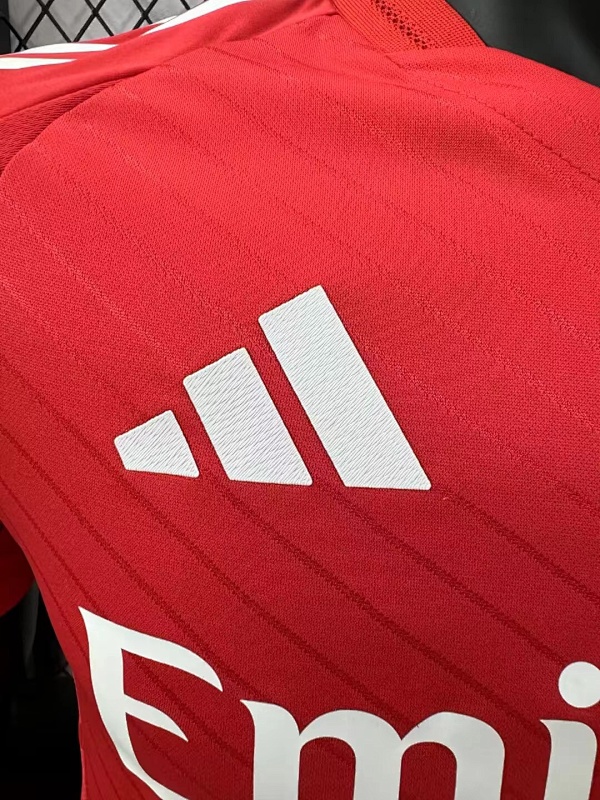 Benfica Local Versión Jugador 2024/25 (Roja) 4