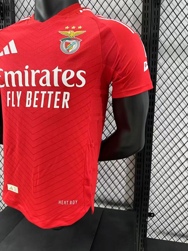 Benfica Local Versión Jugador 2024/25 (Roja) 7