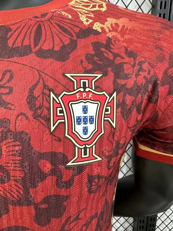 Portugal Edición Especial Diseño 2 Versión Jugador 2024/25 (Roja) 5
