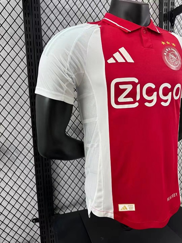 Ajax Local Versión Jugador 2024/25 (Roja) 6