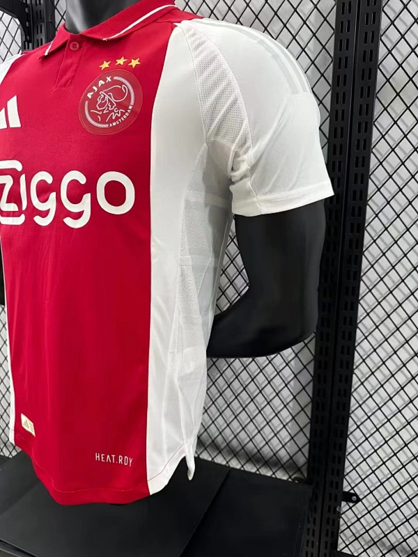 Ajax Local Versión Jugador 2024/25 (Roja) 7