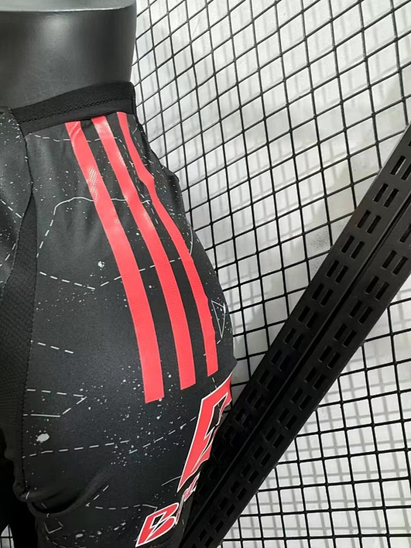 Benfica Visitante Versión Jugador 2024/25 (Negra) 9