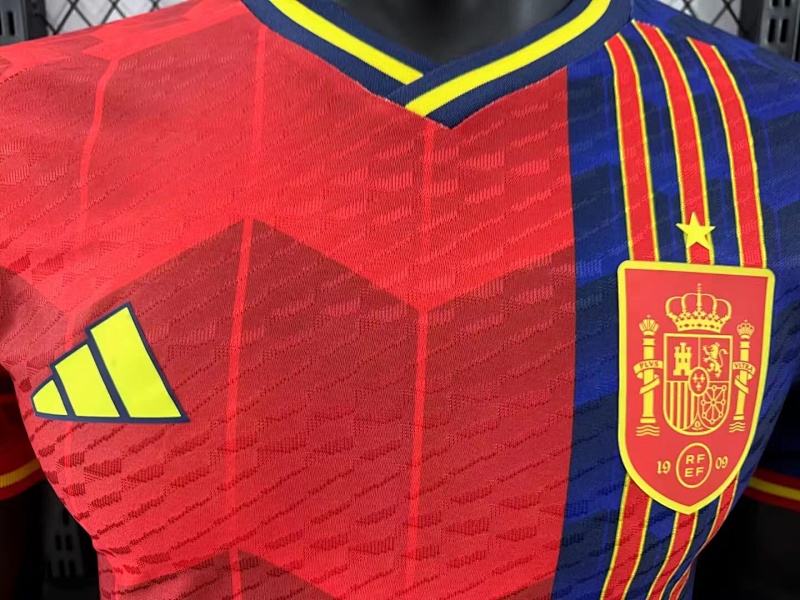 España Edición Especial Versión Jugador 2024/25 (Roja) 3