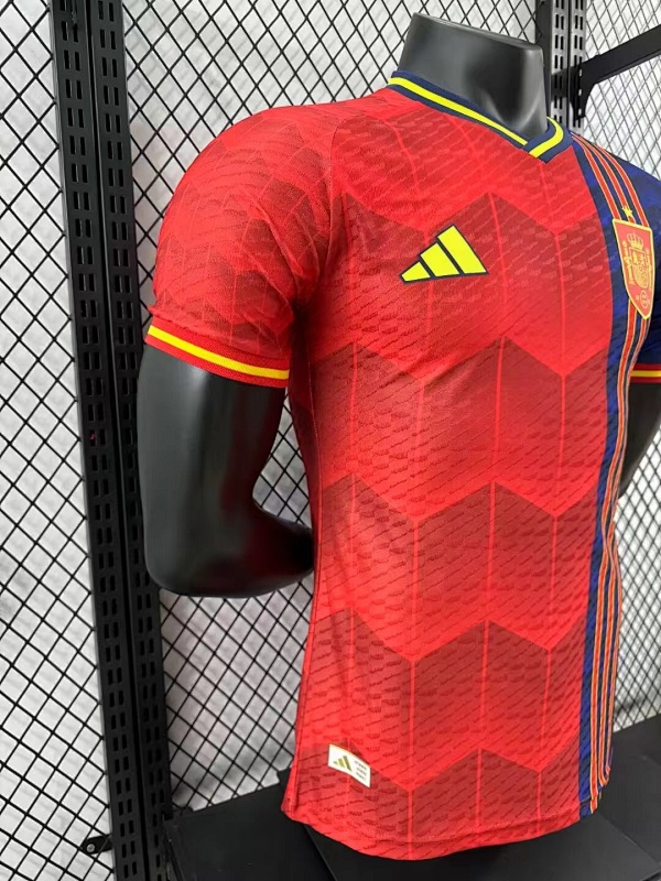 España Edición Especial Versión Jugador 2024/25 (Roja) 6