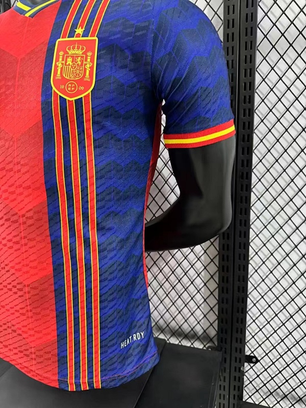 España Edición Especial Versión Jugador 2024/25 (Roja) 7