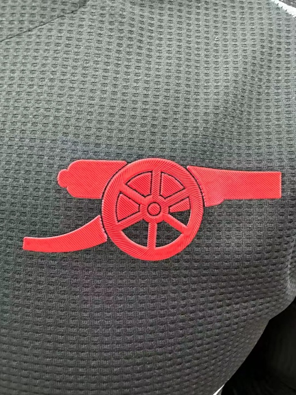 Arsenal Visitante Versión Jugador 2024/25 (Negra, Manga Larga) 4