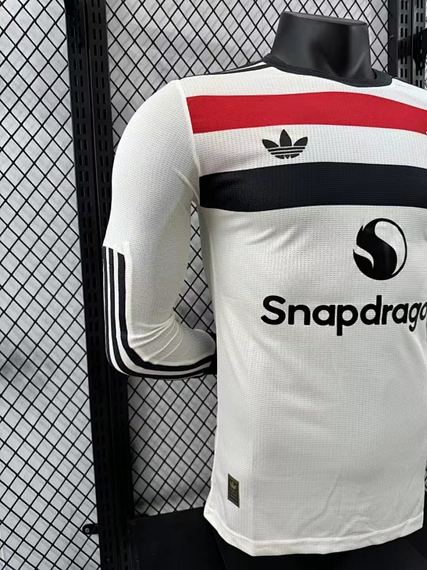 Manchester United Tercera Versión Jugador 2024/25 (Blanca, Manga Larga) 6