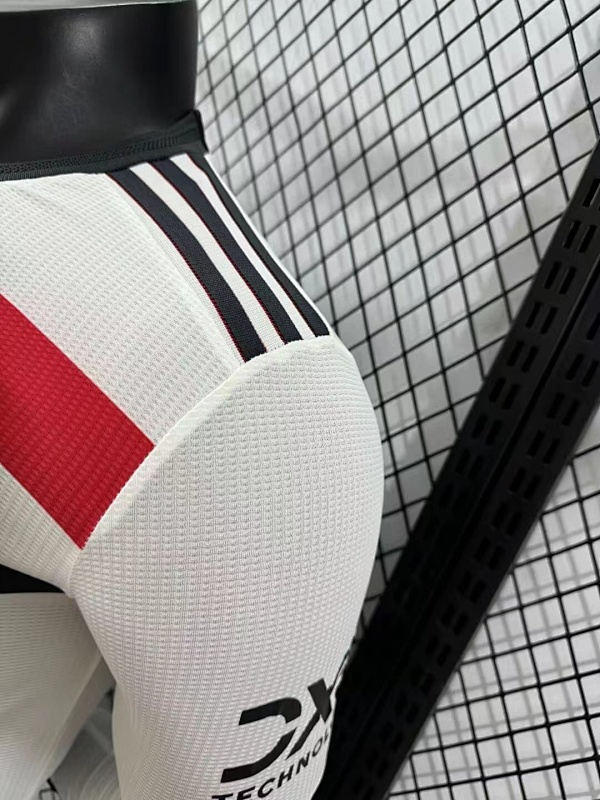 Manchester United Tercera Versión Jugador 2024/25 (Blanca, Manga Larga) 9