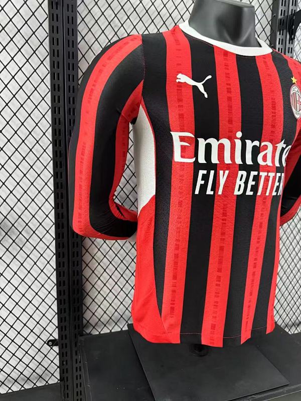 AC Milan Local Versión Jugador 2024/25 (Roja, Manga Larga) 6