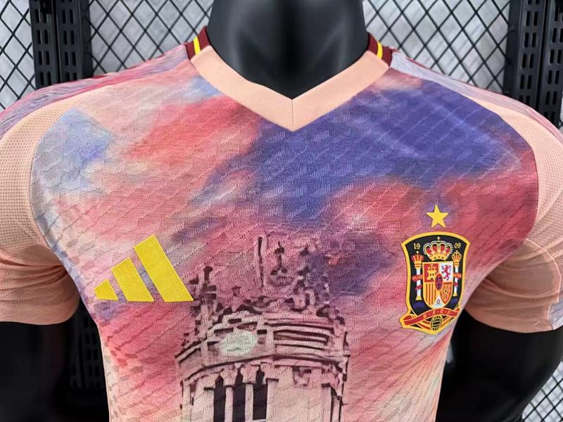 España Edición Especial Versión Jugador 2024/25 (Rosa) 3