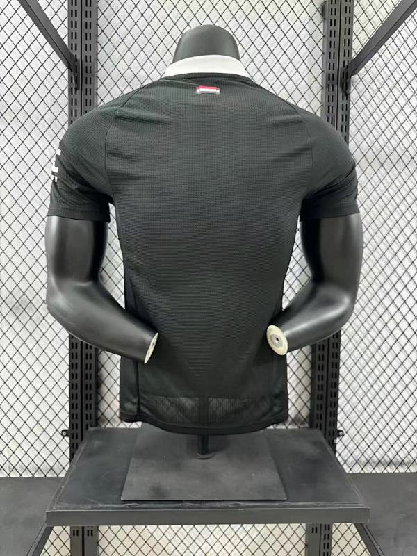 Manchester United Portero Versión Jugador 2024/25 (Negra) 2