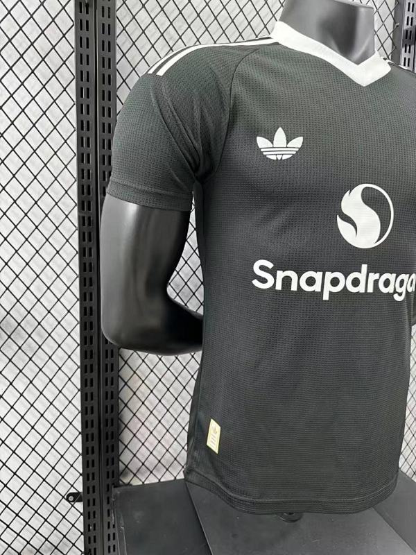 Manchester United Portero Versión Jugador 2024/25 (Negra) 6
