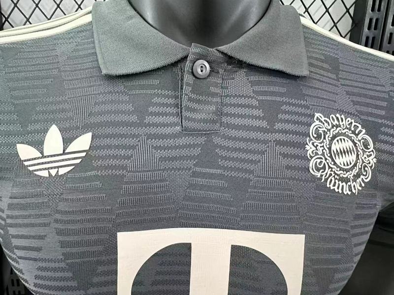 Bayern Munich Edición Oktoberfest Versión Jugador 2024/25 (Gris) 3