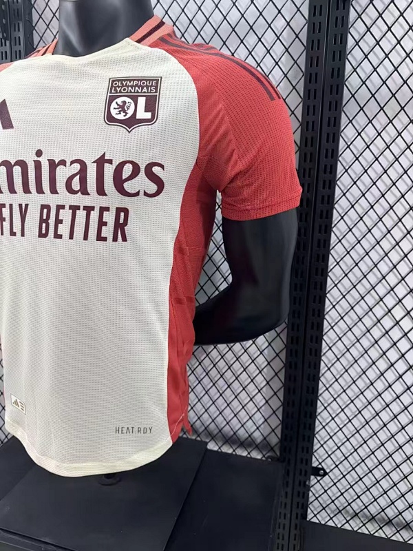 Olympique Lyon Tercera Versión Jugador 2024/25 (Blanca) 6