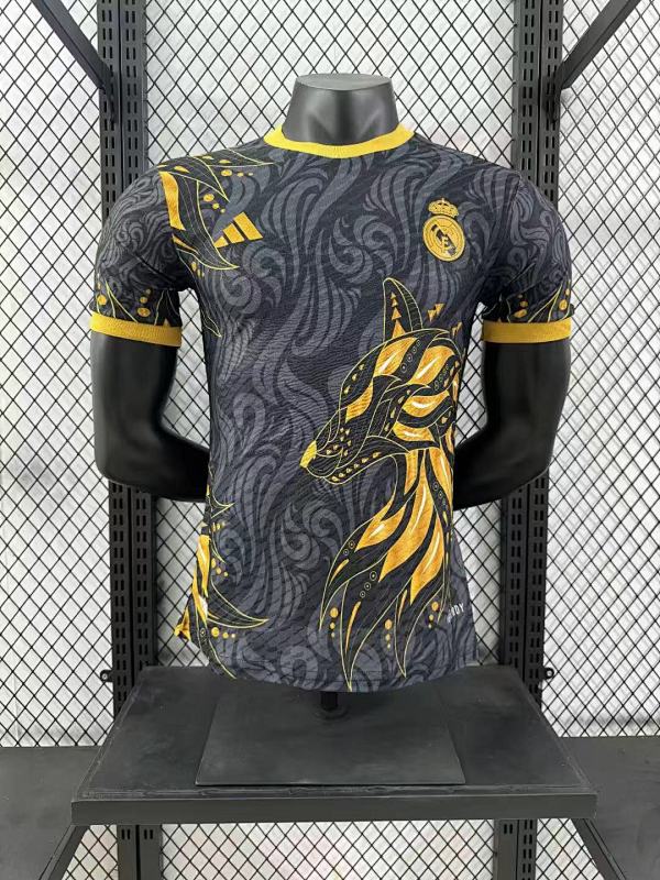 Real Madrid Edición Especial Diseño 5 Versión Jugador 2024/25 (Negra)