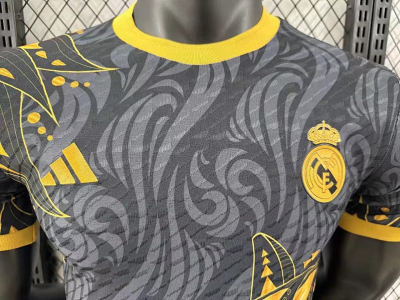 Real Madrid Edición Especial Diseño 5 Versión Jugador 2024/25 (Negra) 3