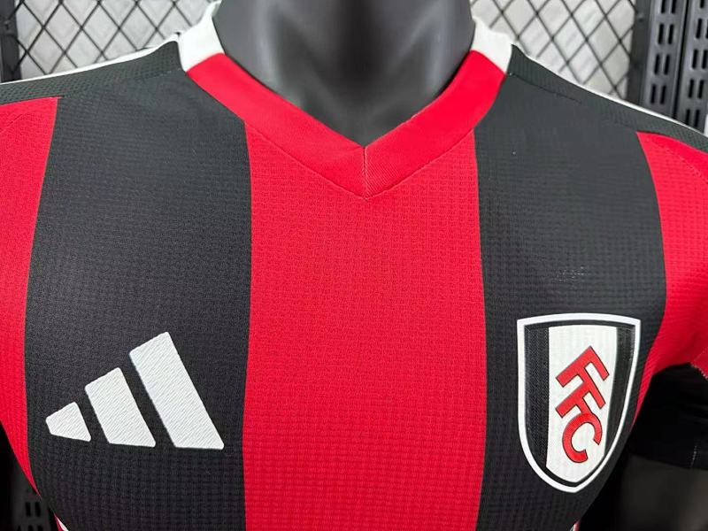 Fulham Visitante Versión Jugador 2024/25 (Roja) 3