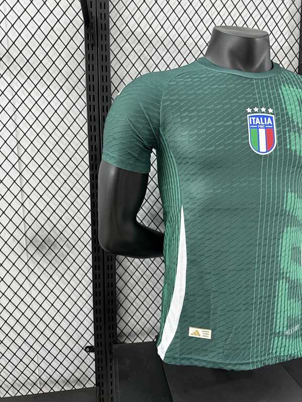 Italia Edición Especial Versión Jugador 2024/25 (Verde) 5