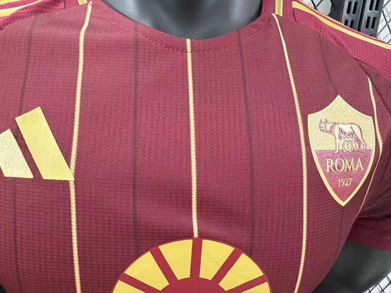 AS Roma Local Versión Jugador 2024/25 (Granate) 5