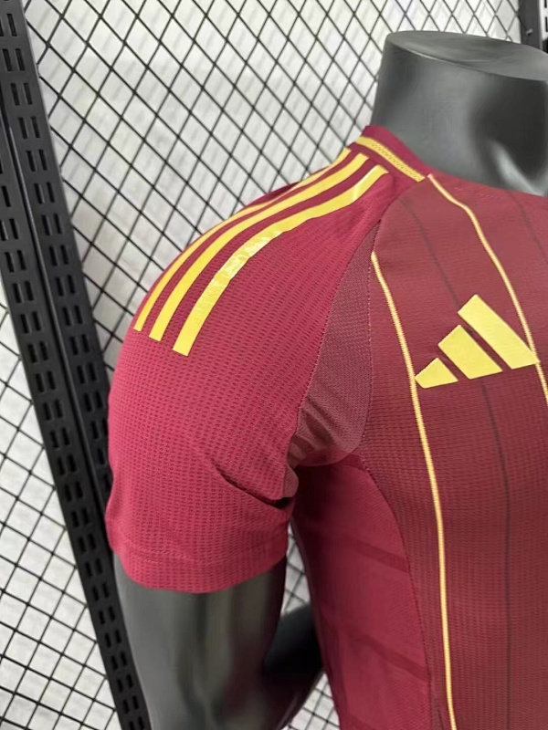 AS Roma Local Versión Jugador 2024/25 (Granate) 8