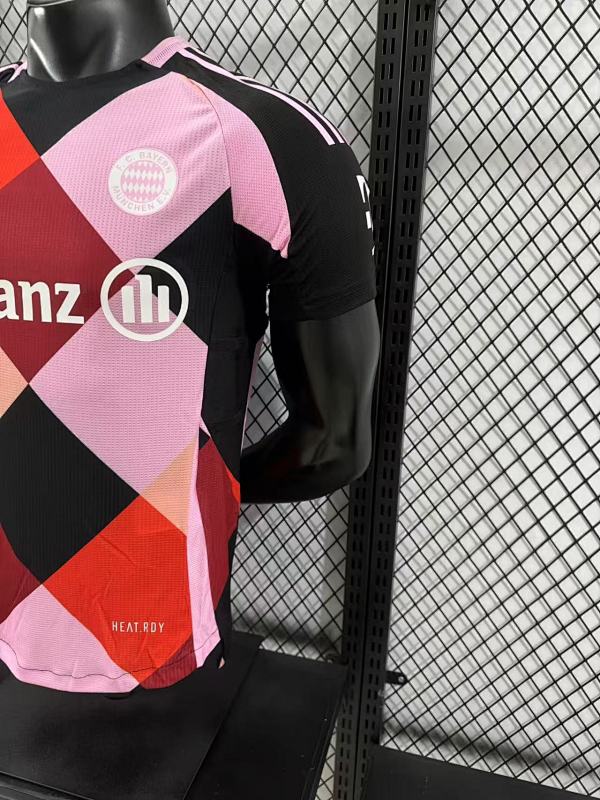 Bayern Munich Edición Especial Versión Jugador 2024/25 (Rosa) 8