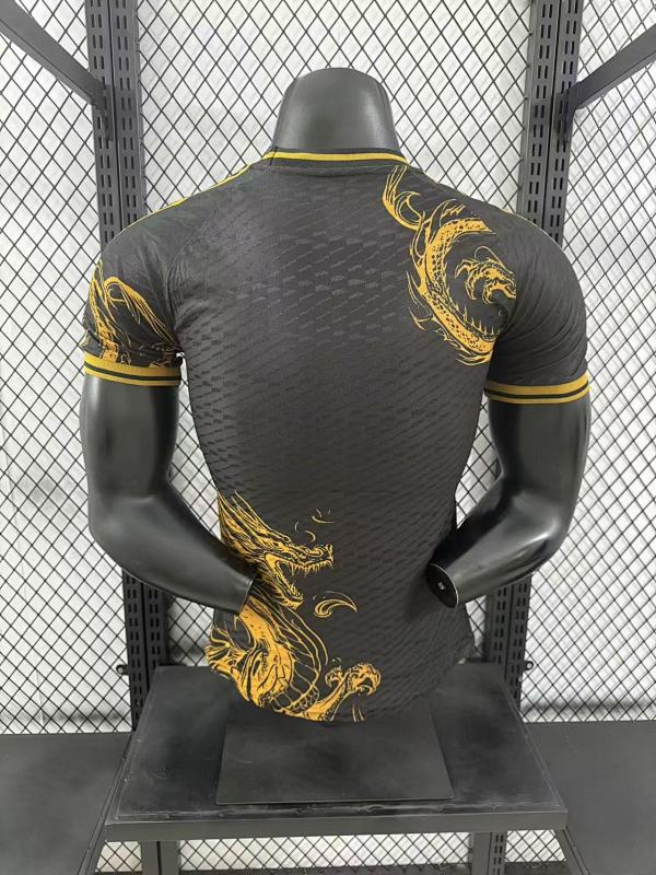 Real Madrid Edición Especial Diseño 2 Versión Jugador 2024/25 (Negra) 2