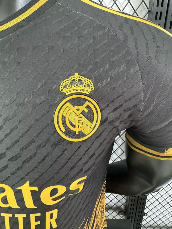 Real Madrid Edición Especial Diseño 2 Versión Jugador 2024/25 (Negra) 5