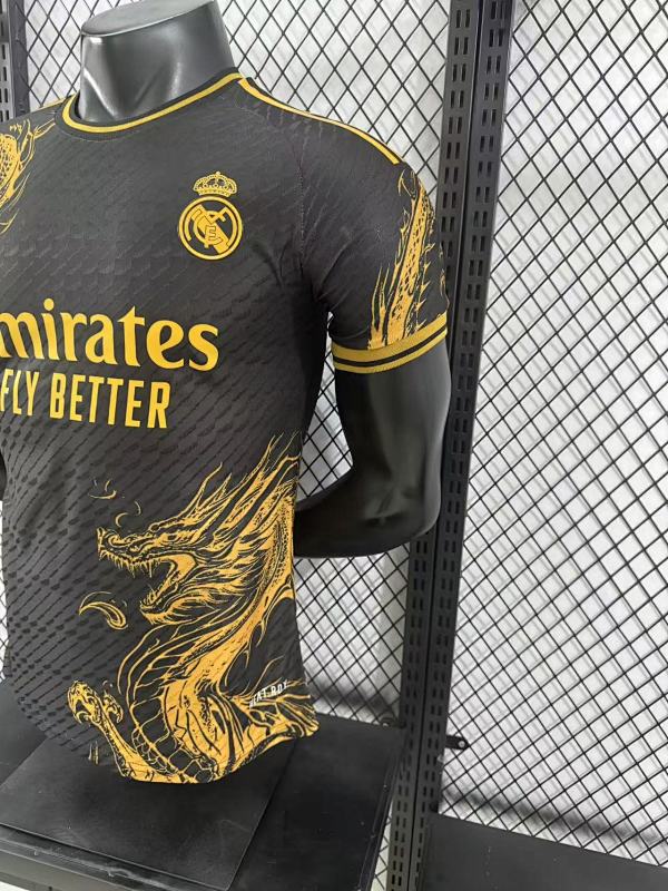 Real Madrid Edición Especial Diseño 2 Versión Jugador 2024/25 (Negra) 7