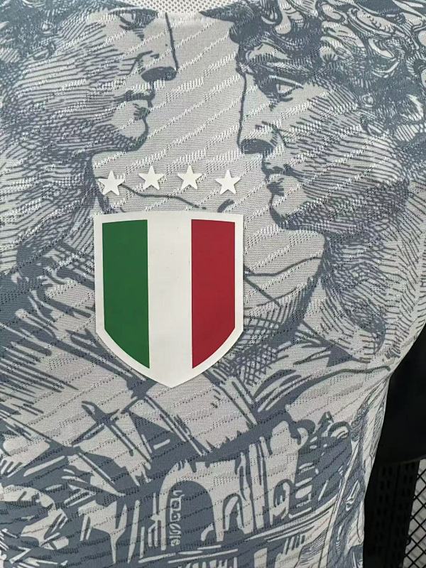 Italia Edición Especial Versión Jugador 2024/25 (Gris) 4