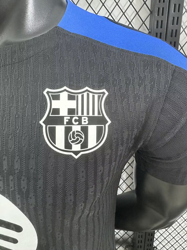 FC Barcelona Camiseta de Entrenamiento Diseño 2 Versión Jugador 2024/25 (Negra) 5