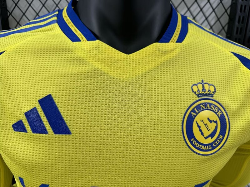 Al Nassr Local Versión Jugador 2024/25 (Amarilla, Manga Larga) 3