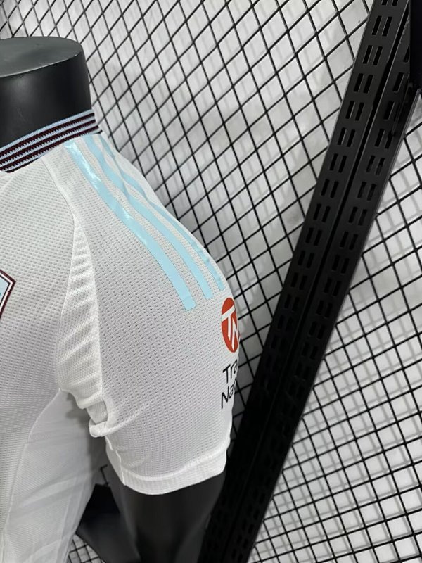 Aston Villa Visitante Versión Jugador 2024/25 (Blanca) 9