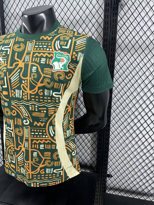 Costa de Marfil Edición Especial Versión Jugador 2024/25 (Verde) 7